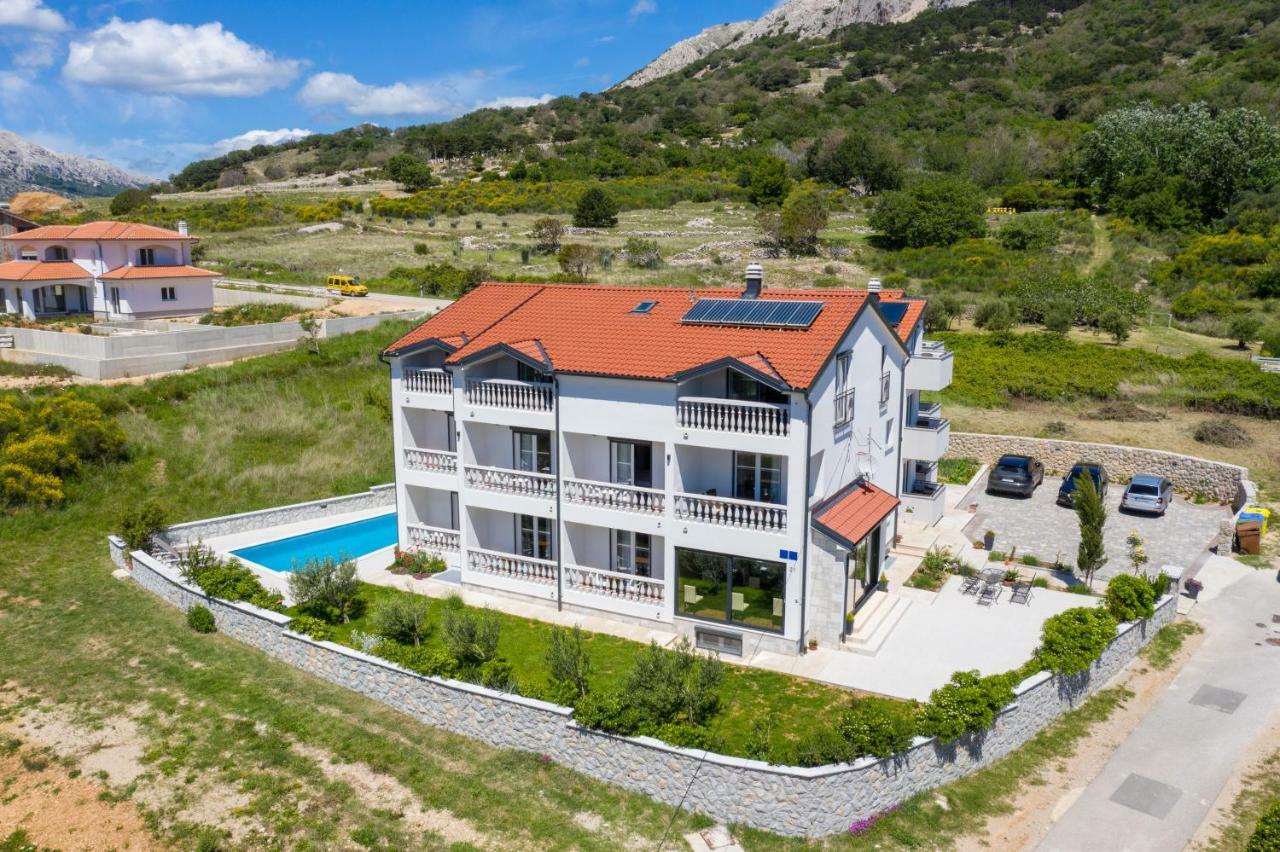 Bed & Breakfast Dosen II Baska  Exterior photo